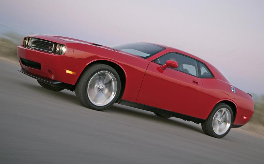 Dodge Challenger 2008 года  (фото 10 из 17)